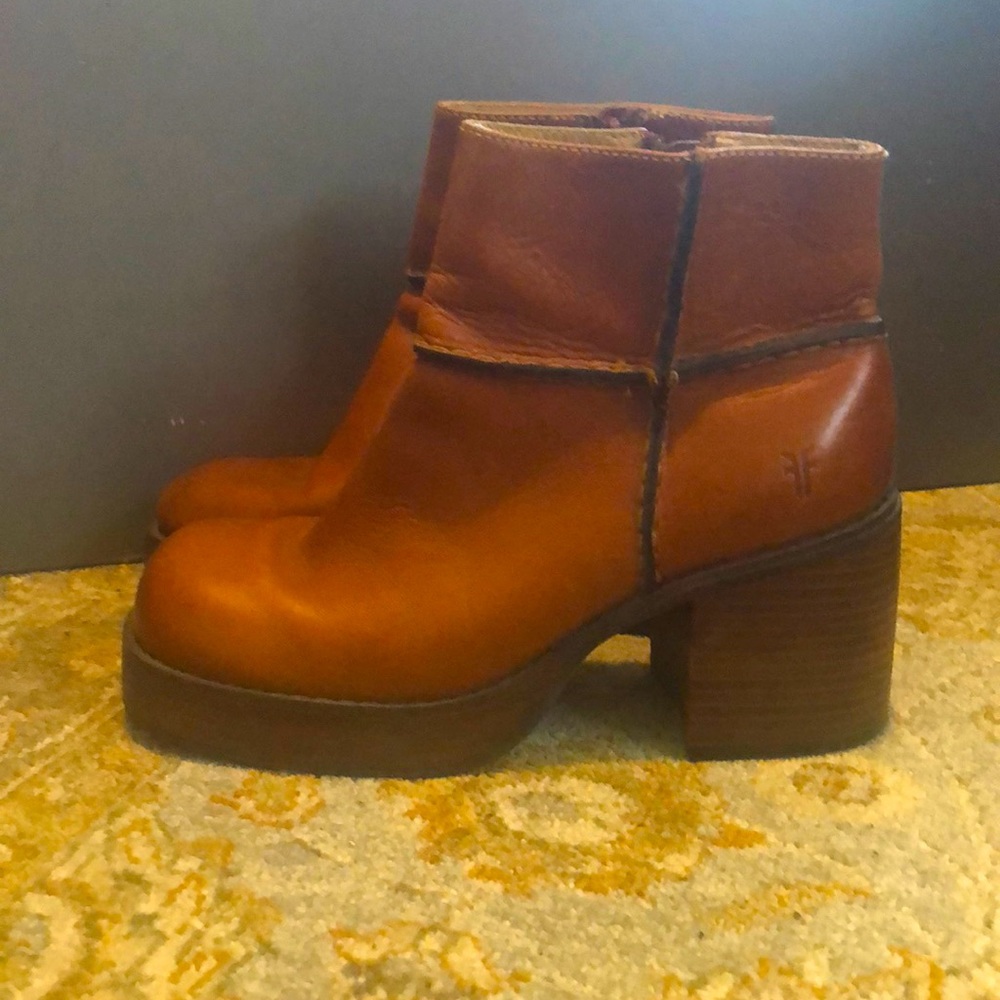 Frye Villager Ankle Boot
